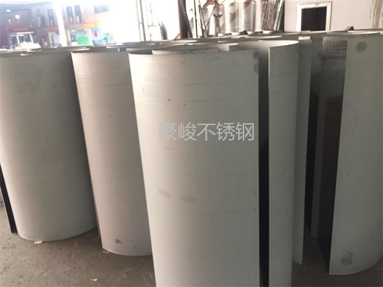 豪峻鈑金卷圓加工，品質(zhì)把控未來(lái)！