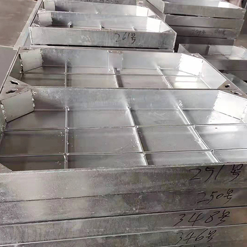 不銹鋼方形井蓋加工廠家 豪峻不銹鋼井蓋定制批發(fā)加工