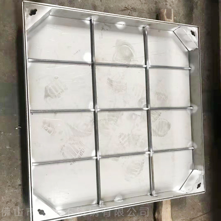 不銹鋼隱形井蓋加工廠家，專業(yè)設(shè)計(jì)團(tuán)隊(duì) 優(yōu)良加工體系 品質(zhì)一流