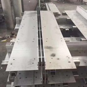 不銹鋼線(xiàn)性排水溝