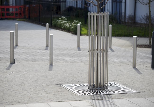 震撼來襲，佛山豪峻不銹鋼樹池蓋板廠家這把火燒到廣州！