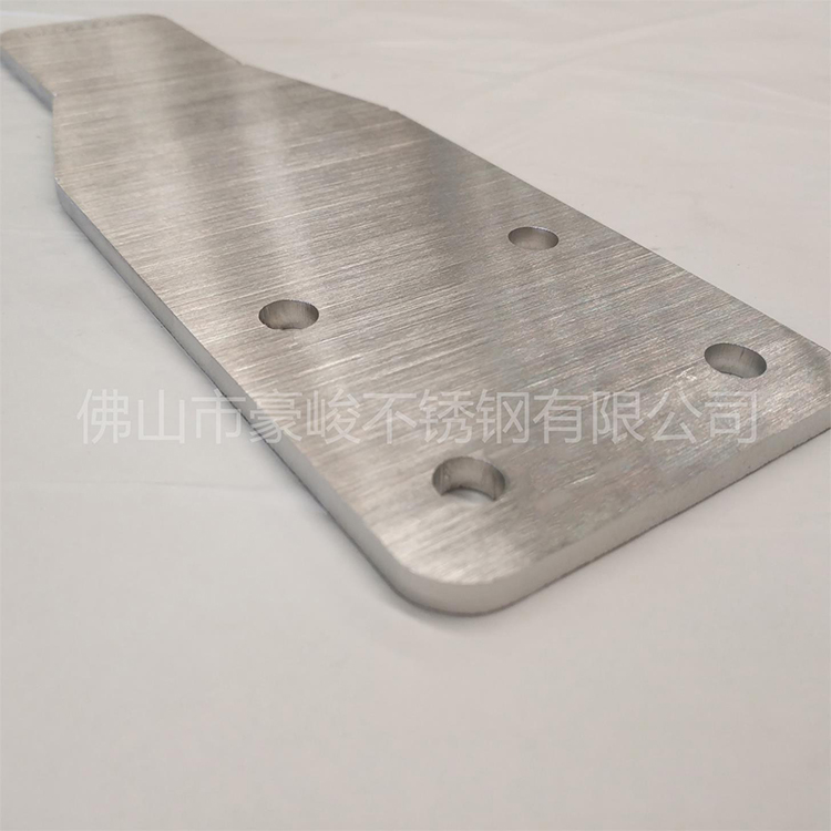 熱鍍鋅鐵板切割加工